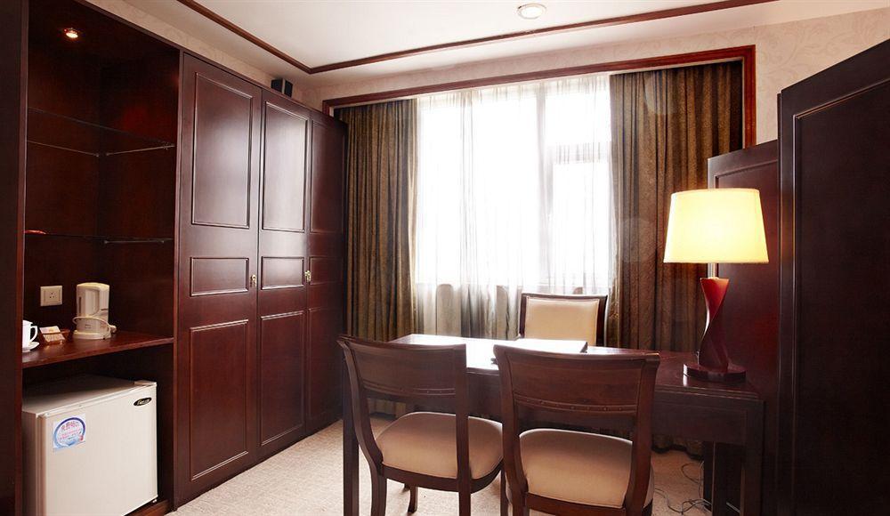 Warm Yes Business Hotel Guangzhou Exterior photo