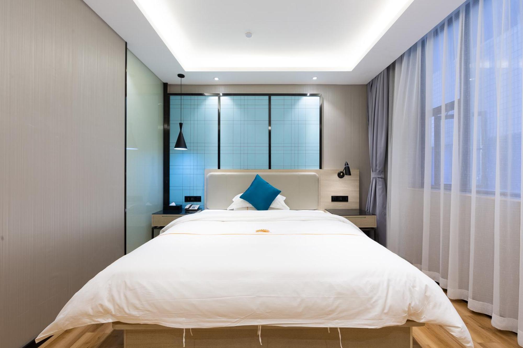 Warm Yes Business Hotel Guangzhou Exterior photo